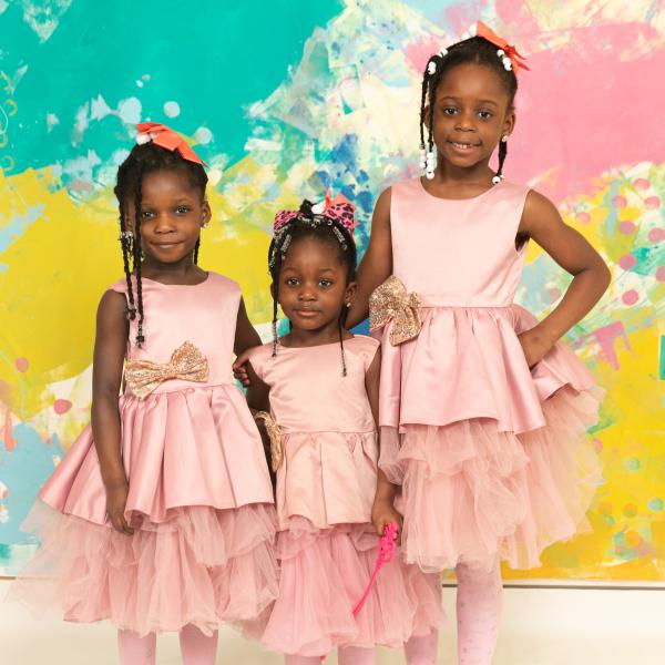 3 little girls in photo shoot 